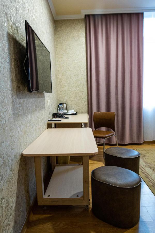 Inga Hotel เยเรวาน ภายนอก รูปภาพ
