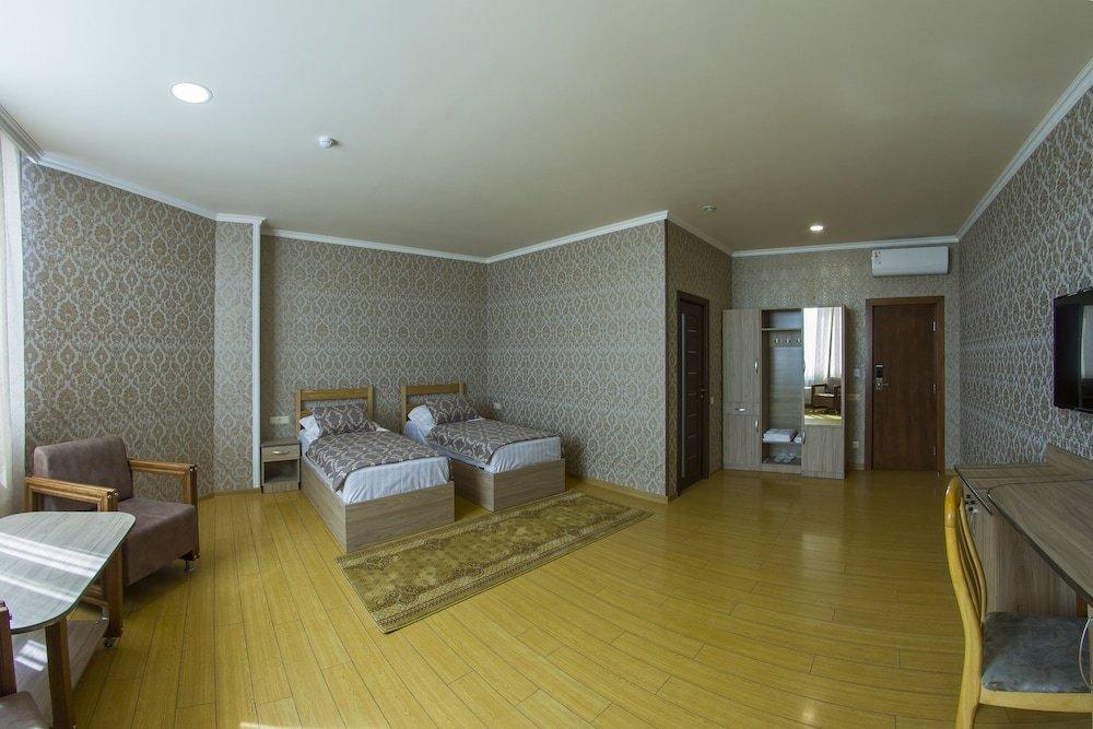 Inga Hotel เยเรวาน ภายนอก รูปภาพ